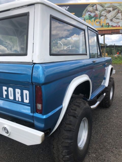1974 Blue Ford Bronco