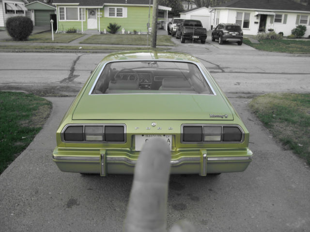 1974 Green Ford Mustang Hatchback