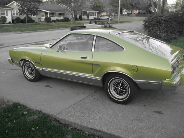 1974 Green Ford Mustang Hatchback