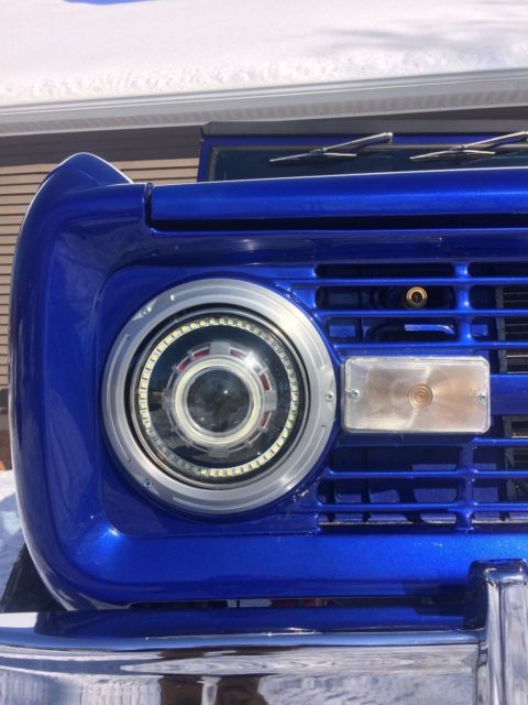 1975 Blue Ford Bronco