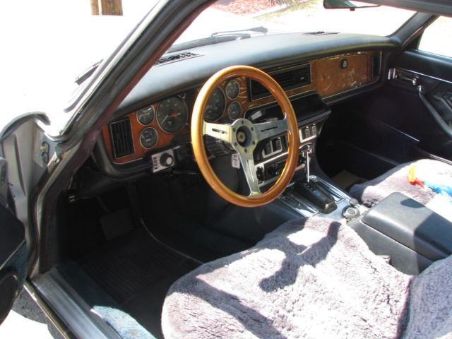 1975 Silver Jaguar XJ6 Coupe