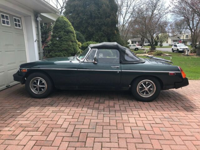 1976 Green MG MGB Convertible