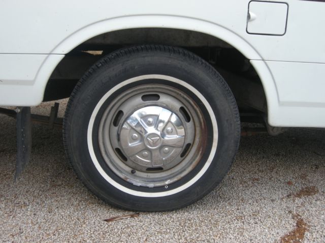 1976 White Toyota Other Long Bed