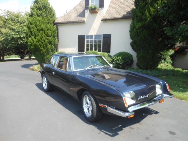 1978 Midnight blue Studebaker Avanti ll Coupe