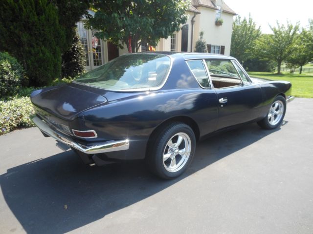 1978 Midnight blue Studebaker Avanti ll Coupe