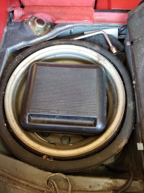 1985 Blue Porsche 928 Coupe