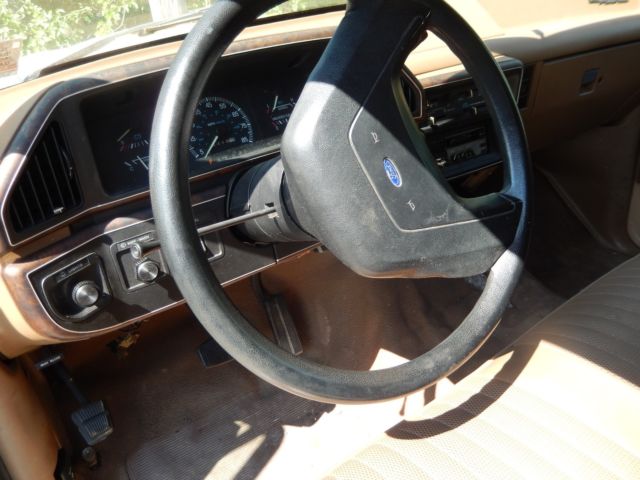 1987 Tan/Brown Ford F-250 Standard Cab Pickup
