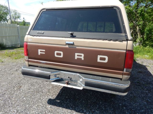 1987 Tan/Brown Ford F-250 Standard Cab Pickup