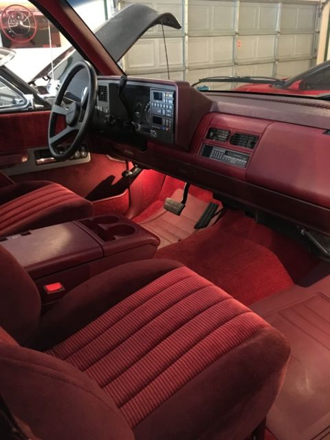 1990 Black Chevrolet Other Pickups