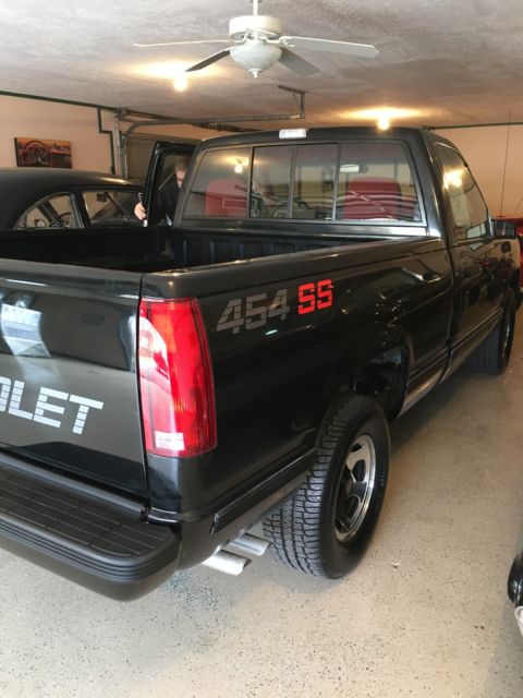 1990 Black Chevrolet Other Pickups