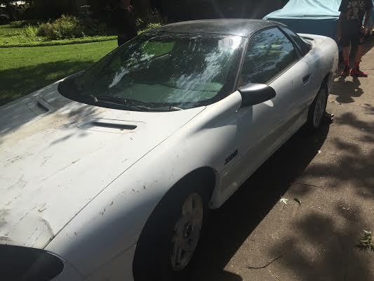 1994 White Chevrolet Camaro Coupe