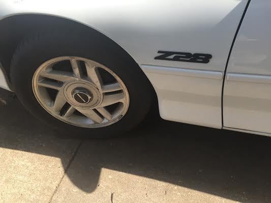 1994 White Chevrolet Camaro Coupe