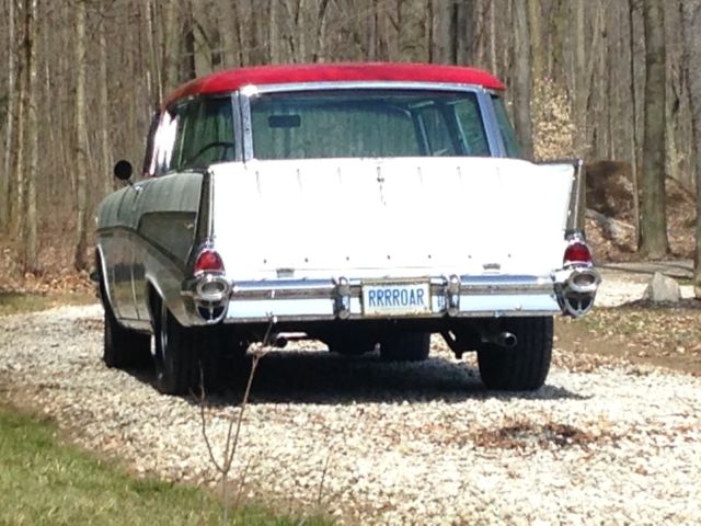 1957 white & red Chevrolet Nomad Wagon
