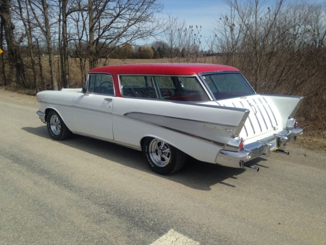 1957 white & red Chevrolet Nomad Wagon