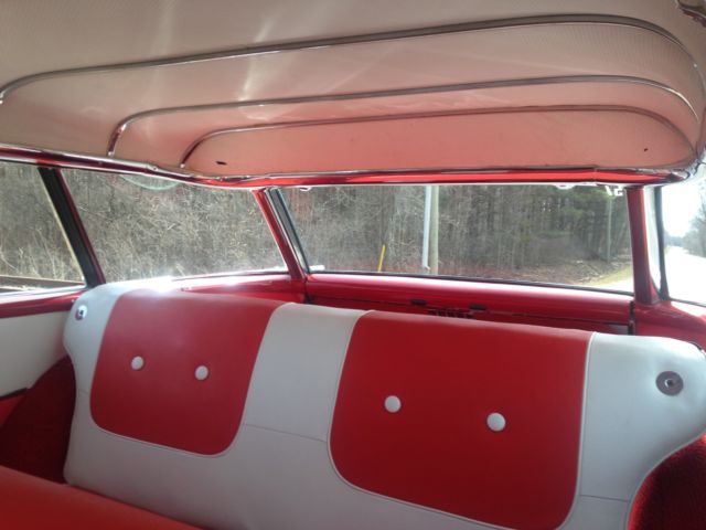 1957 white & red Chevrolet Nomad Wagon