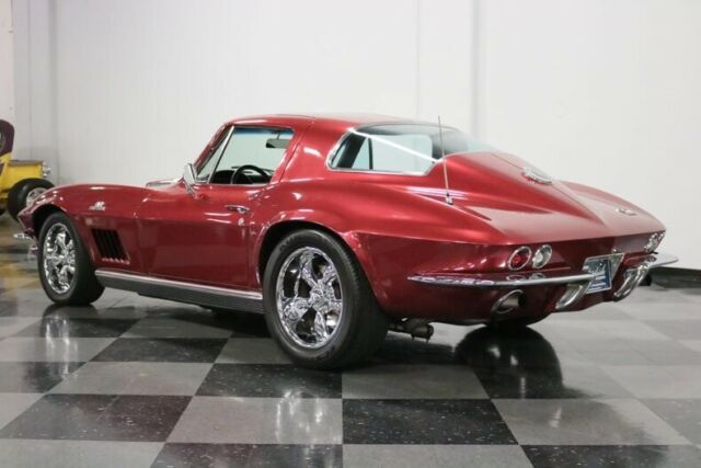 1966 Marlboro Maroon Chevrolet Corvette Coupe