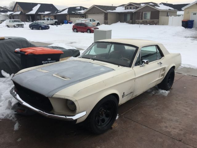 1967 White Ford Mustang Coupe