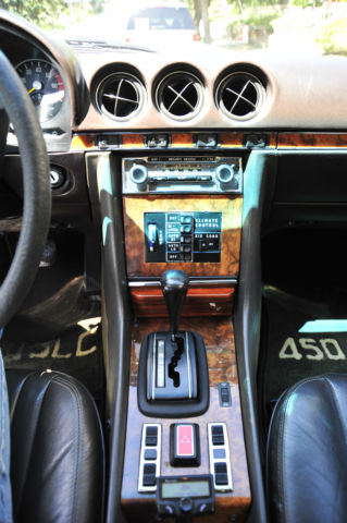 1980 Cream Mercedes-Benz SL-Class Coupe