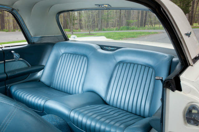 1962 White Ford Thunderbird Coupe