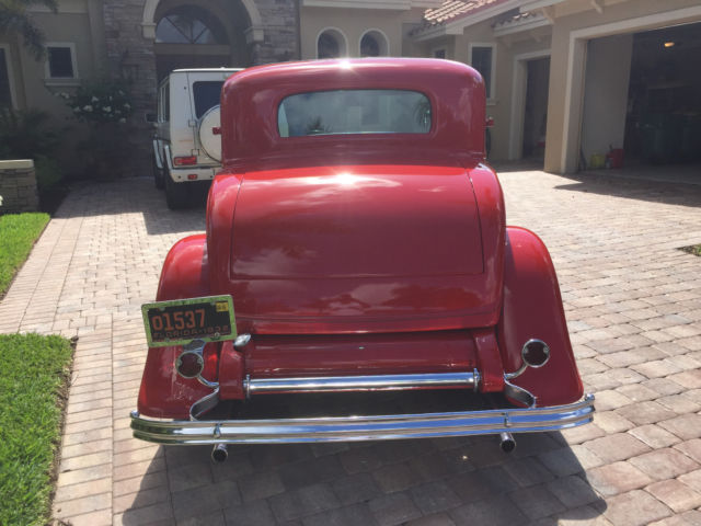 1932 RED Ford 3 WINDOW COUPE Coupe