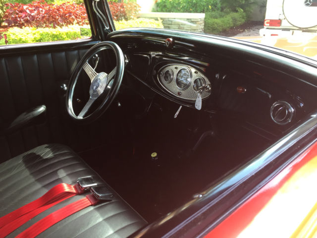 1932 RED Ford 3 WINDOW COUPE Coupe