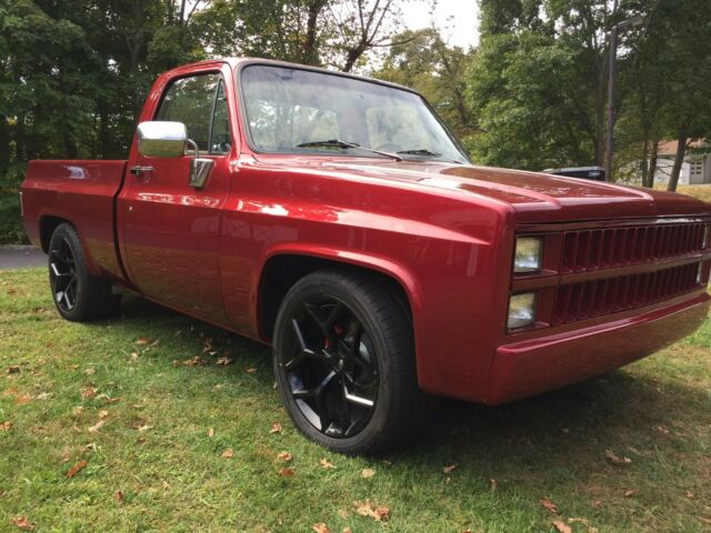 1982 Burgundy/Red Chevrolet C-10 Standard Cab Pickup