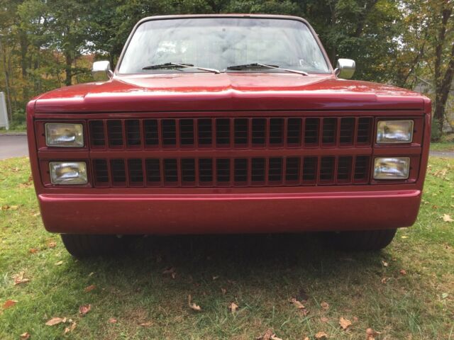 1982 Burgundy/Red Chevrolet C-10 Standard Cab Pickup