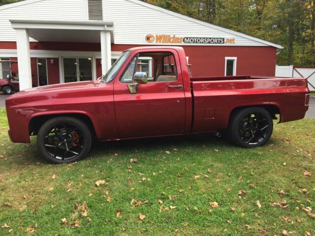 1982 Burgundy/Red Chevrolet C-10 Standard Cab Pickup