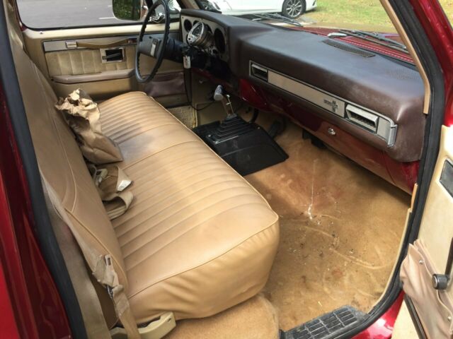 1982 Burgundy/Red Chevrolet C-10 Standard Cab Pickup