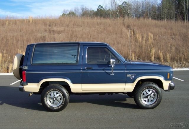 1986 Blue Ford Bronco II SUV