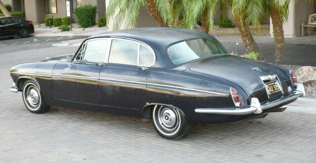 1967 Blue Jaguar 420 G Sedan
