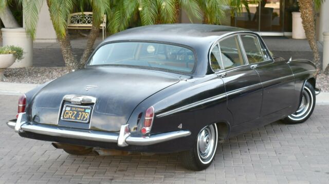 1967 Blue Jaguar 420 G Sedan