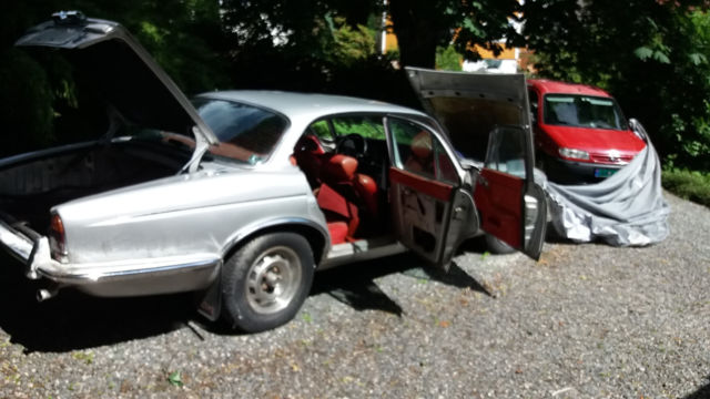 1978 Silver Jaguar XJ Sedan