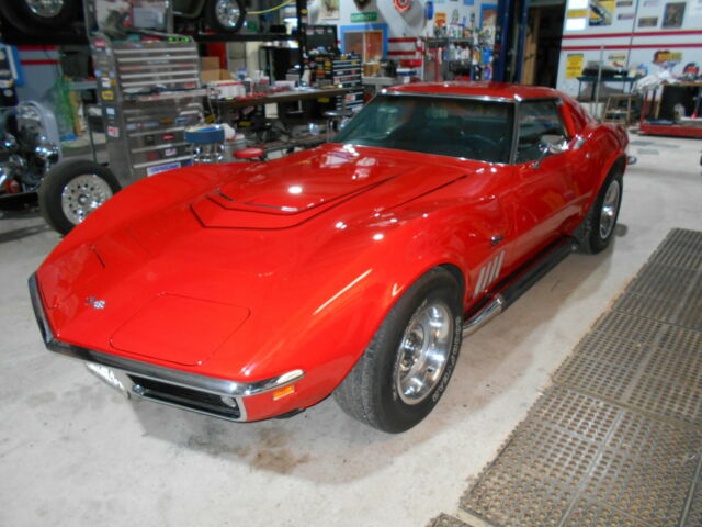 1969 Red Chevrolet Corvette Coupe