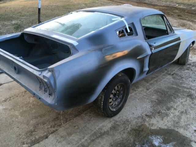 1968 acapulco blue Ford Mustang Fastback