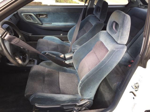 1992 White Acura Integra Hatchback