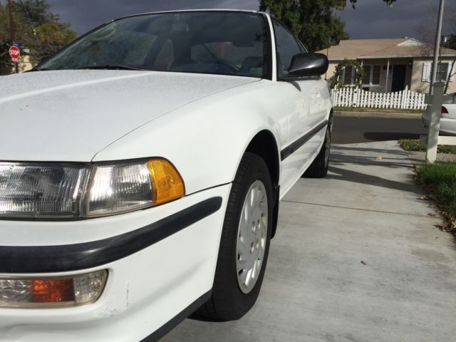 1992 White Acura Integra Hatchback