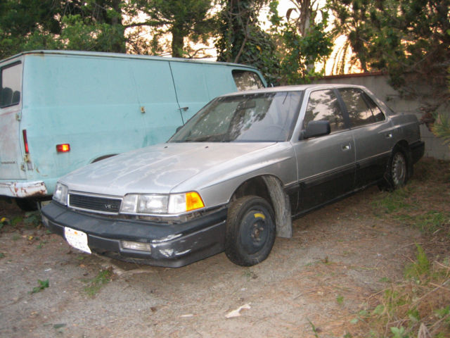 1987 Silver Acura Legend Sedan