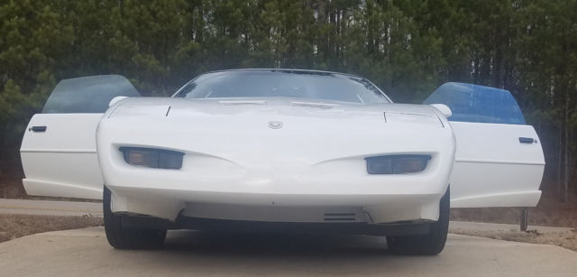 1991 White Pontiac Firebird