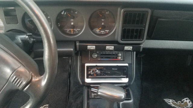 1991 White Pontiac Firebird