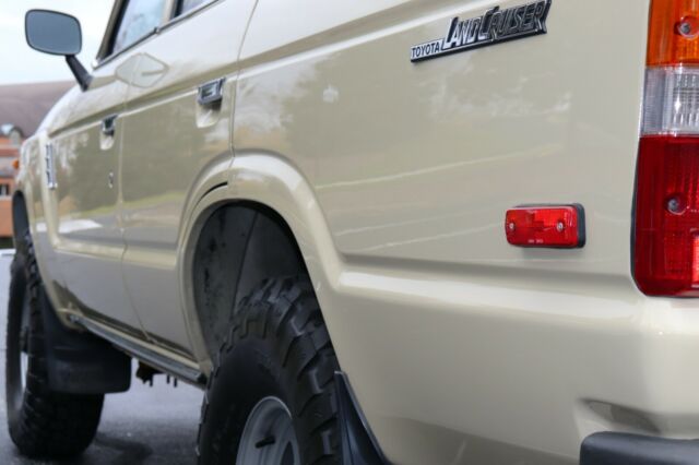 1986 Desert Beige Toyota Land Cruiser SUV