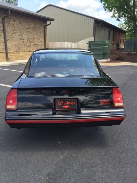 1987 Black Chevrolet Monte Carlo Coupe