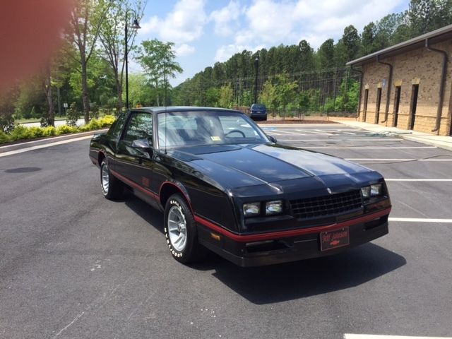 1987 Black Chevrolet Monte Carlo Coupe