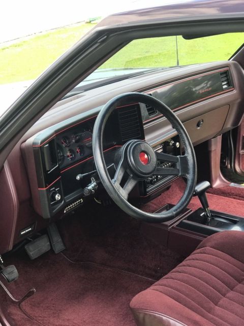 1987 Burgundy Chevrolet Monte Carlo Coupe