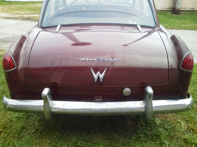 19530000 Willys Aerolark Sedan