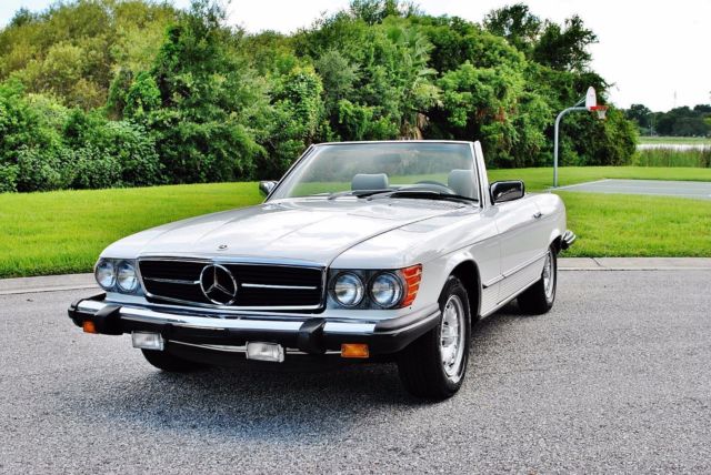 1980 White Mercedes-Benz SL-Class Convertible