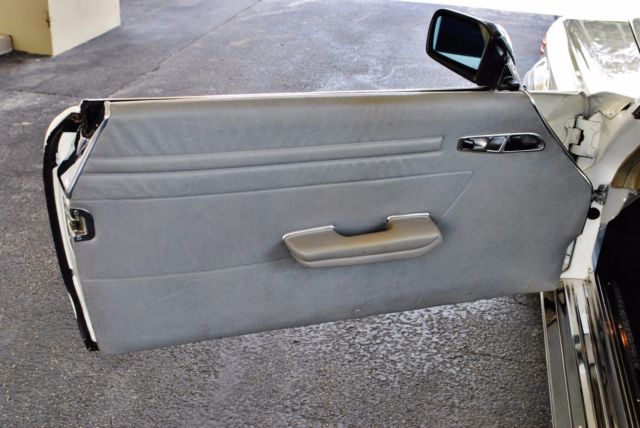 1980 White Mercedes-Benz SL-Class Convertible