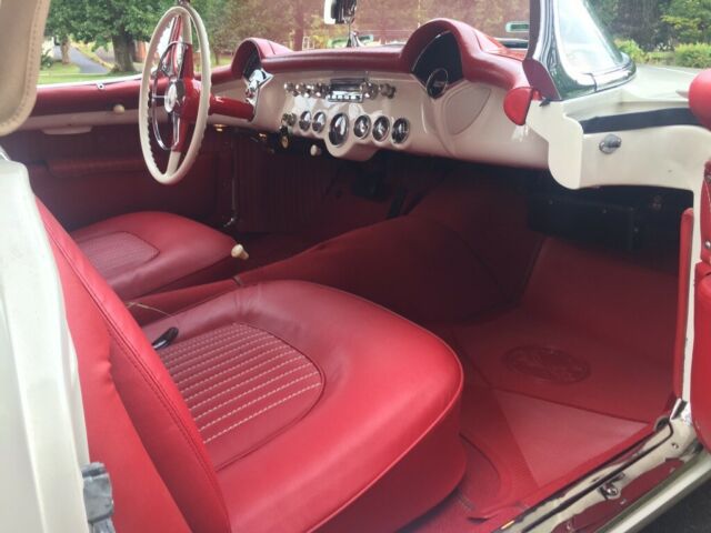 1954 White Chevrolet Corvette Convertible