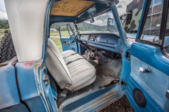1970 Blue Dodge Power Wagon Wagon
