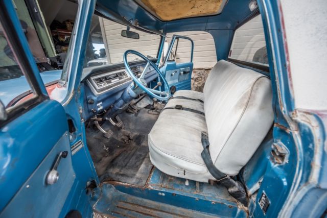 1970 Blue Dodge Power Wagon Wagon
